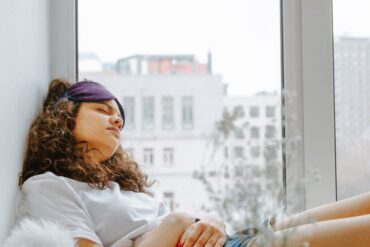 Sommeil et récupération au féminin : cycles hormona…