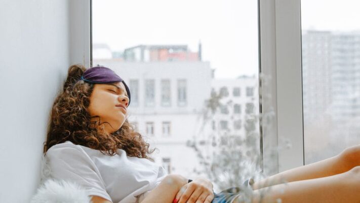 Sommeil et récupération au féminin : cycles hormona…